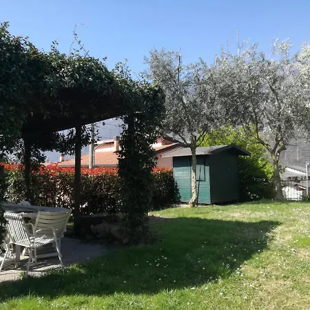 Il Giardino Di Mina E Gianni Σπίτι διακοπών *